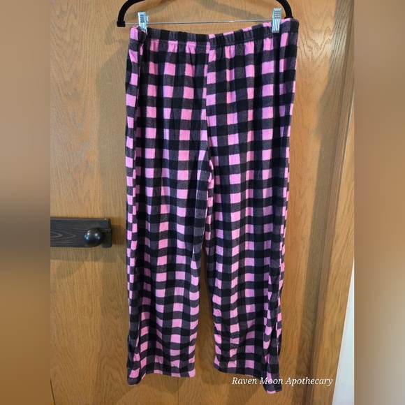 Pink and Black Checkered Pajama Pants - Picture 3 of 8